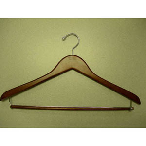 Genesis flat suit hanger w/lock bar GNC8815 (PM)